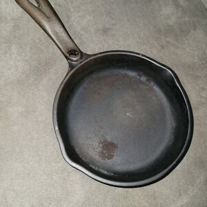 Wagner 1891 Original Cast Iron Skillet 8" & 6.5" Made In USA ~Engraved Seasoning